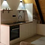 Zone - Vikendica Apartment